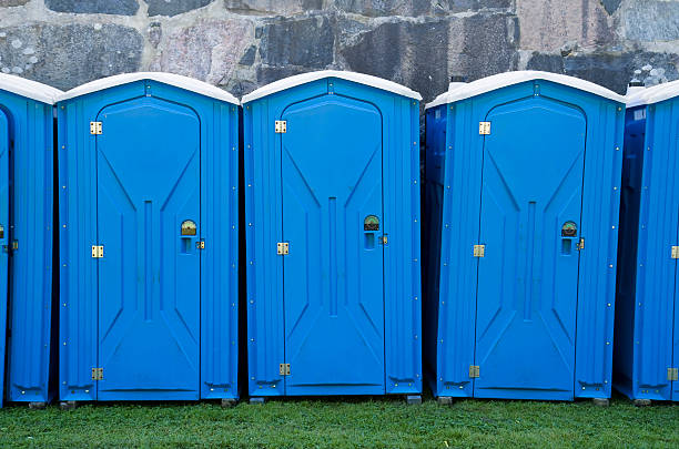 Best Standard Portable Toilet Rental  in Healdsburg, CA